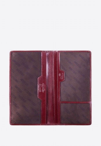 Bordowe etui na paszport ze skóry lakierowanej WITTCHEN 14-2L-200-3 RFID