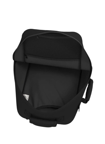 Plecak podręczny do samolotu CabinZero 28l ABSOLUTE BLACK WizzAir