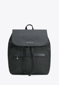 Plecak damski z klapką WITTCHEN 102-4Y-403-1 czarny A4