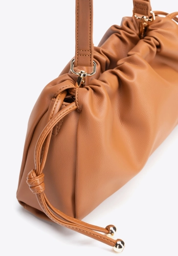 Mała listonoszka damska WITTCHEN 102-4Y-407-5 ekoskóra brązowa