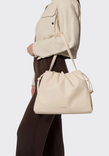 Kremowa torebka worek WITTCHEN 102-4Y-408-0 ekoskóra